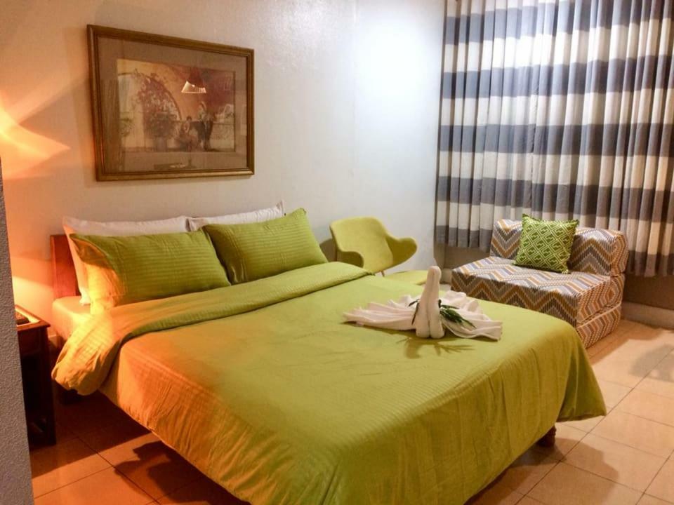Vl Garden Suites 타그빌라란 외부 사진